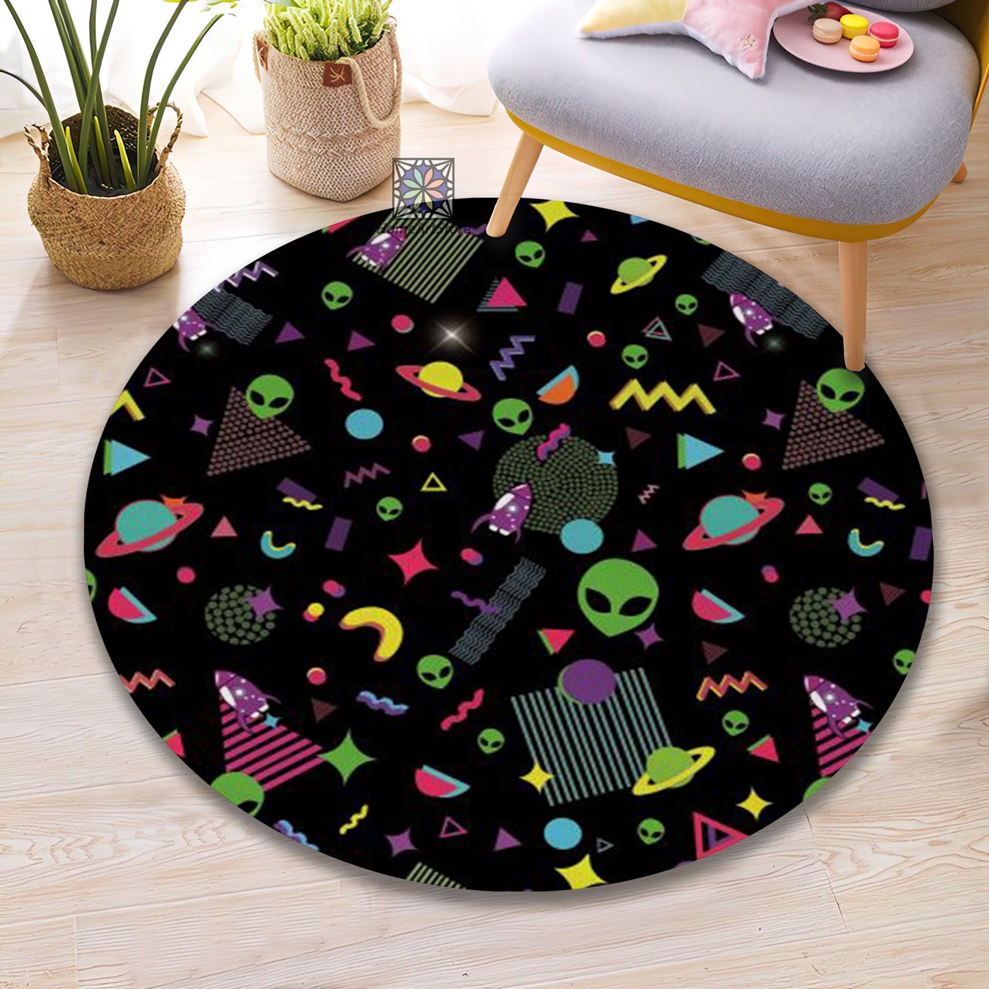 Alien Patterned Arcade Rug, Space Game Carpet, Game Room Decor, Gaming Chair Mat